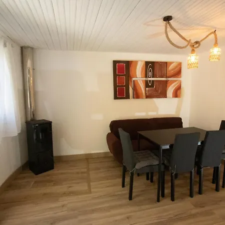 Ferienhaus Casa Con Parra De Uva Y Paz