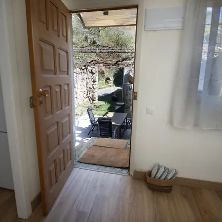 Casa Con Parra De Uva Y Paz Ferienhaus Valoiro